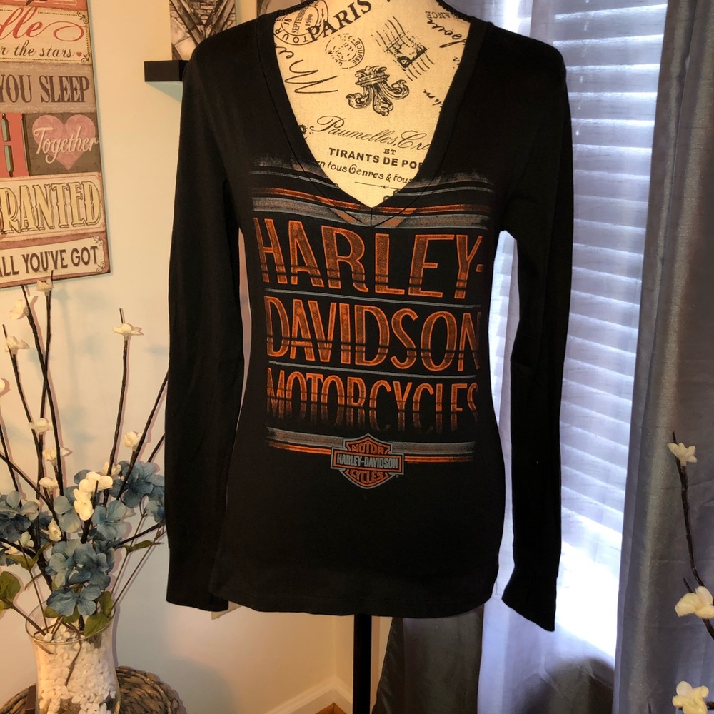 L/S Harley Davidson Burnett’s thumb hole shirt